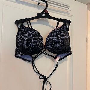 Victoria secret 34c push up Medium bikini bottom